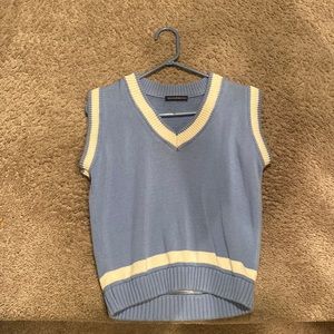 light blue sweater vest, brand: brandy melville, size: all one size (small)